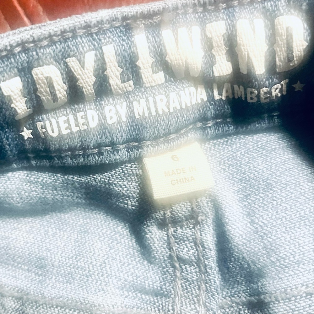 Idyllwind Patch Cowgirl High Rise Skinny Jeans Size 6.